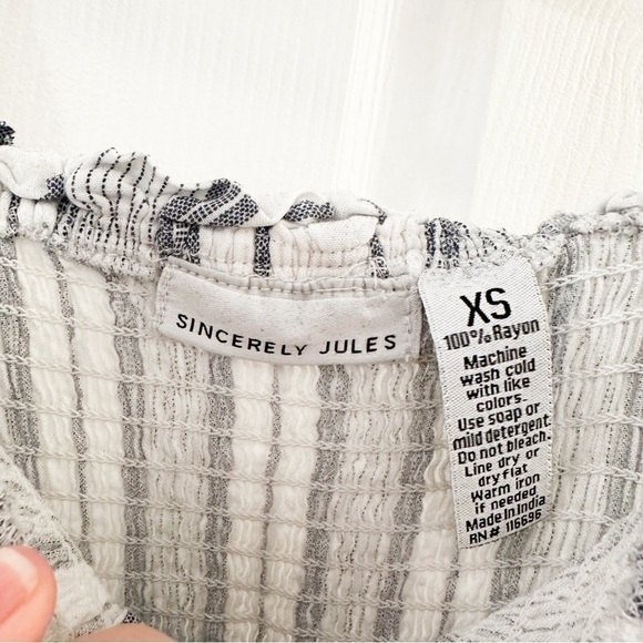 Sincerely Jules Striped Smocked Ruffle Hem Coastal Bodycon Mini Dress sz XS - Picture 7 of 8